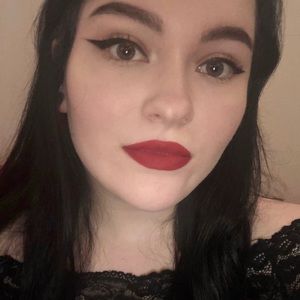 Meet your Posher, Kat